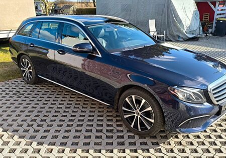 Mercedes-Benz E 200 d T Autom. S213 Widescreen/Panorama