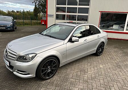 Mercedes-Benz C 200 CDI -Klasse Lim. Elegance Automatik !