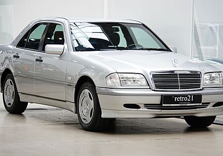 Mercedes-Benz C 220 CDI CLASSIC W202 **Sammlerzustand**