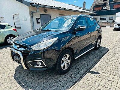 Hyundai ix35 Style 1.6*AHK+Sitzheizung*PDC*TÜV NEU