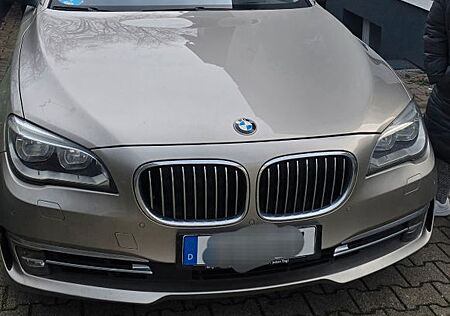 BMW 750 gebraucht kaufen BMW 750d xDrive Edition Exclusive PREIS 25000€