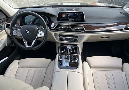 BMW 745e 4xMassage/B&W/Night/TV/Touch/EGSD/360/Laser