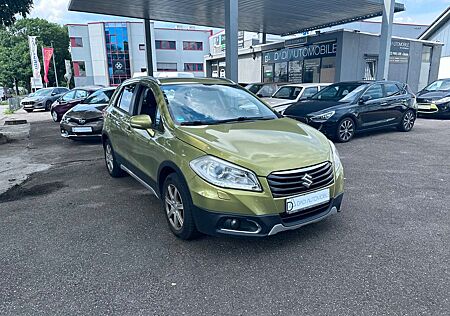 Suzuki SX4 S-Cross 4x4 *Xenon*Panorama*Leder*Kamera