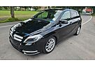 Mercedes-Benz B 200 B -Klasse Xenon Automatik Panorama