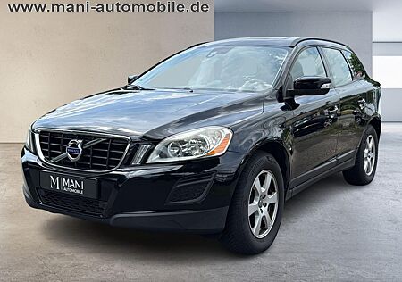 Volvo XC 60 XC60 Kinetic AWD/PANO/BLUET