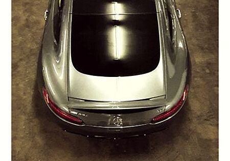 Mercedes-Benz AMG GT 4.0 V8 DCT -