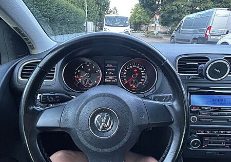 VW Golf Volkswagen 1.2 TSI 63 kW Team Team