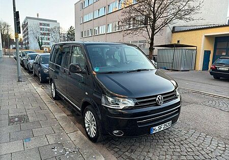 VW T5 Multivan Volkswagen Vollaustattung SD PDC NAVI v.m. 1a
