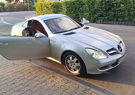 Mercedes-Benz SLK 200 KOMPRESSOR -