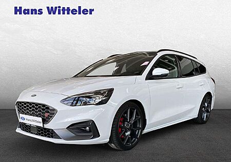 Ford Focus 2.3 EcoBoost/Pano/8-Fach/Winterpaket/LED