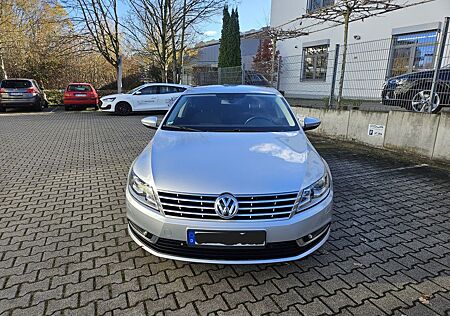 VW Passat CC Volkswagen Passat / CC 2.0 TDI DSG BlueMotion Technology ..