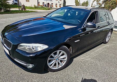 BMW 520d ++Touring+Autom.+Navi+PDC+SHZ