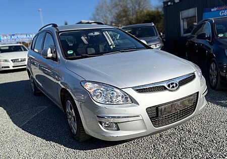 Hyundai i30 Classic*Klima*Tüv 08/2025*Euro 4*Ahk*