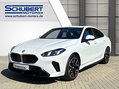 BMW 220 i M Sport Panorama Kamera LED