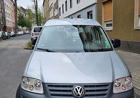 VW Caddy Volkswagen 77kW 5-Sitzer - auch als Camper nutzbar