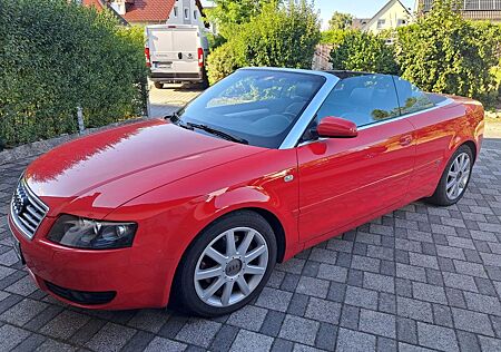 Audi A4 1.8 T Cabriolet S-Line