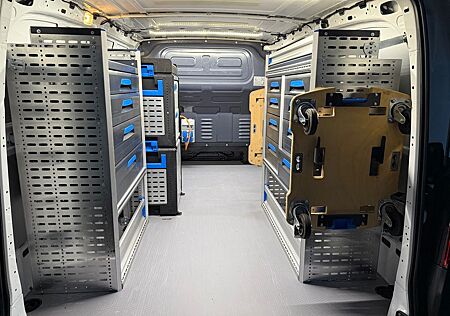 Mercedes-Benz Vito Kasten Lang Werkstattausbau Automatik