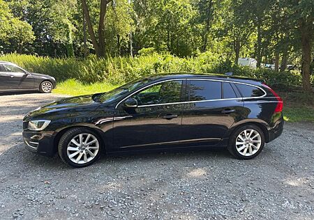 Volvo V60 D4 Summum | TÜV neu! | AGR neu!