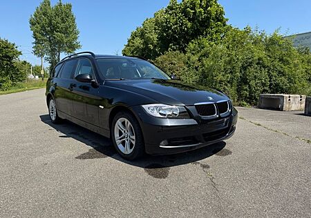 BMW 320i touring -