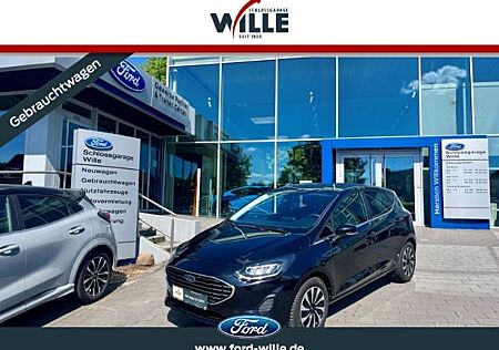 Ford Fiesta Titanium Adaptive-LED Sicherheits-/Winter