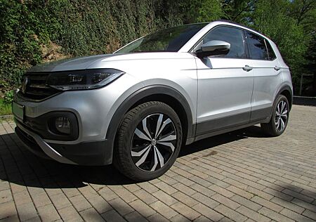 VW T-Cross Volkswagen Life LED