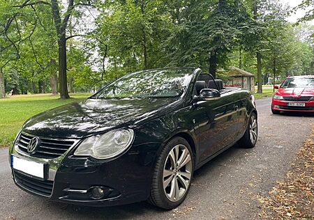 VW Eos Volkswagen 2.0 FSI Individual Chrom Individual Chrom