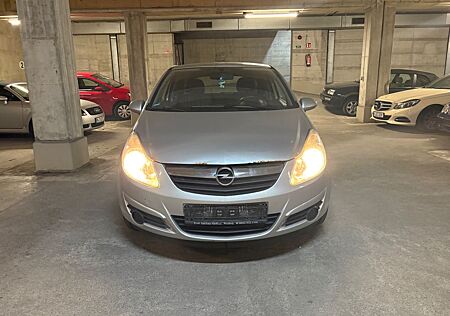 Opel Corsa 1.2 Twinport Color Edition
