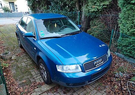 Audi A4 2.0 multitronic -