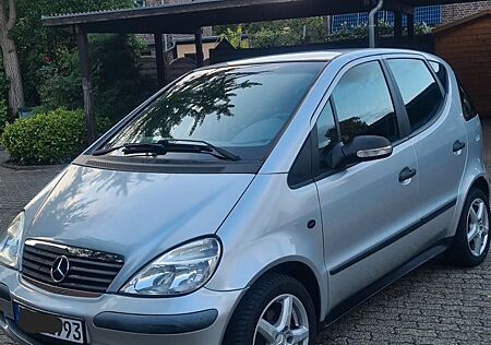 Mercedes-Benz A 140 mit neuem TÜV (2.Jahre)