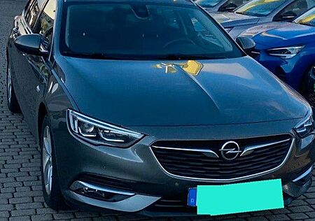 Opel Insignia B 2.0 CDTI Automatik mit AHK