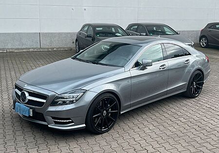 Mercedes-Benz CLS 500 W218 AMG