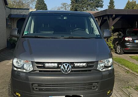 VW T5 Multivan Volkswagen Panamericana 4Motion BJ 2013