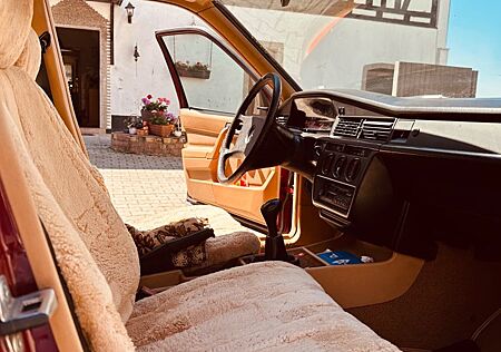 Mercedes-Benz 190 D
