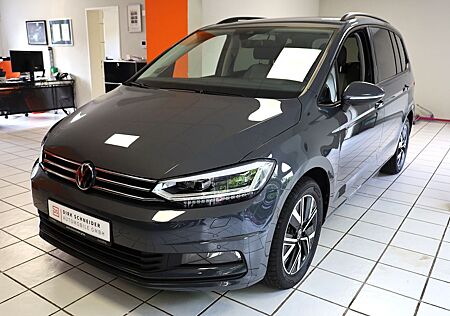 VW Touran Volkswagen 1.5 TSI Comfort. LED|AHK|NAVI|PAN|STANDH