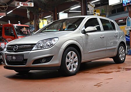 Opel Astra H Lim. 1.8 *1.HD*KLIMA*NAVI*AHK*GARANTIE*