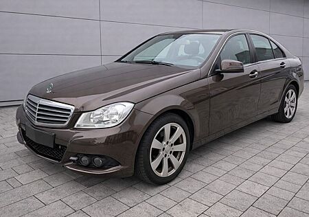 Mercedes-Benz C 200 C200 CDI BlueEfficiency*Navi*SHZ*AHK