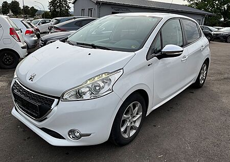 Peugeot 208 Style, Klima, Alufelgen