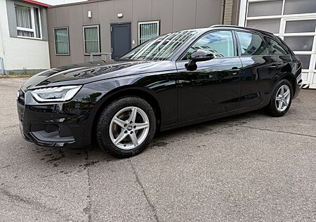 Audi A4 Avant 35 TDI MATRIX-HEAD-UP-AHK-ACC-1.HAND