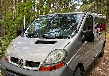Renault Trafic 2 LR