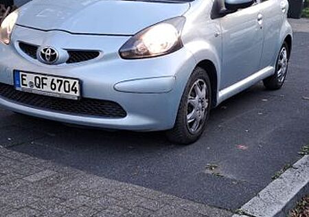 Toyota Aygo (X) Aygo (X) 1,0 -