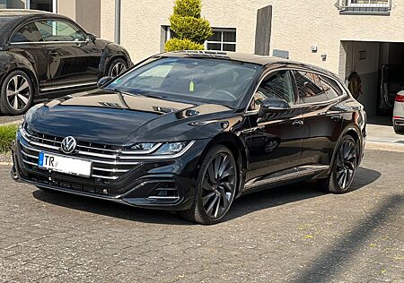VW Arteon Volkswagen Shooting Brake 2.0 TDI 4MOTION R-Line