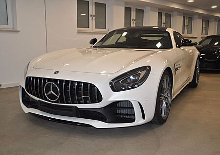 Mercedes-Benz AMG GT R Mercedes- R