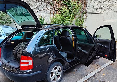 Skoda Fabia Combi 1.4 16V Tour de France Tour de F...