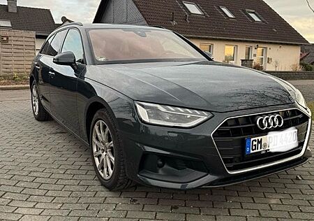 Audi A4 40 TDI S tronic Avant -