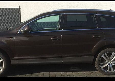 Audi Q7 3.0 TDI (DPF) quattro tiptronic -