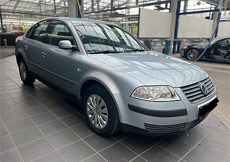 VW Passat Volkswagen 2.0 Klimaautomatik Tüv Neu 2.Hand