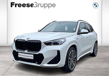 BMW X1 xDrive30e M Sportpaket Head-Up HK HiFi DAB