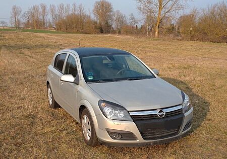 Opel Astra 1.4 Twinport -