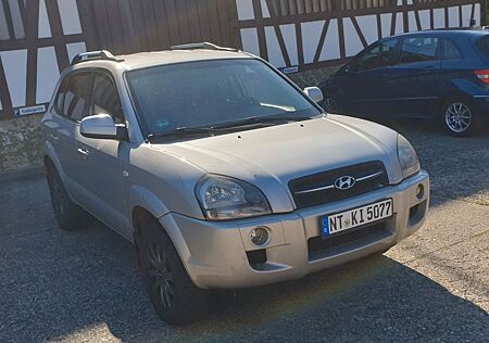 Hyundai Tucson 2.0 GLS 2WD GLS