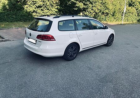VW Passat Variant Volkswagen 1.6 TDI BlueMotion Variant Bl...